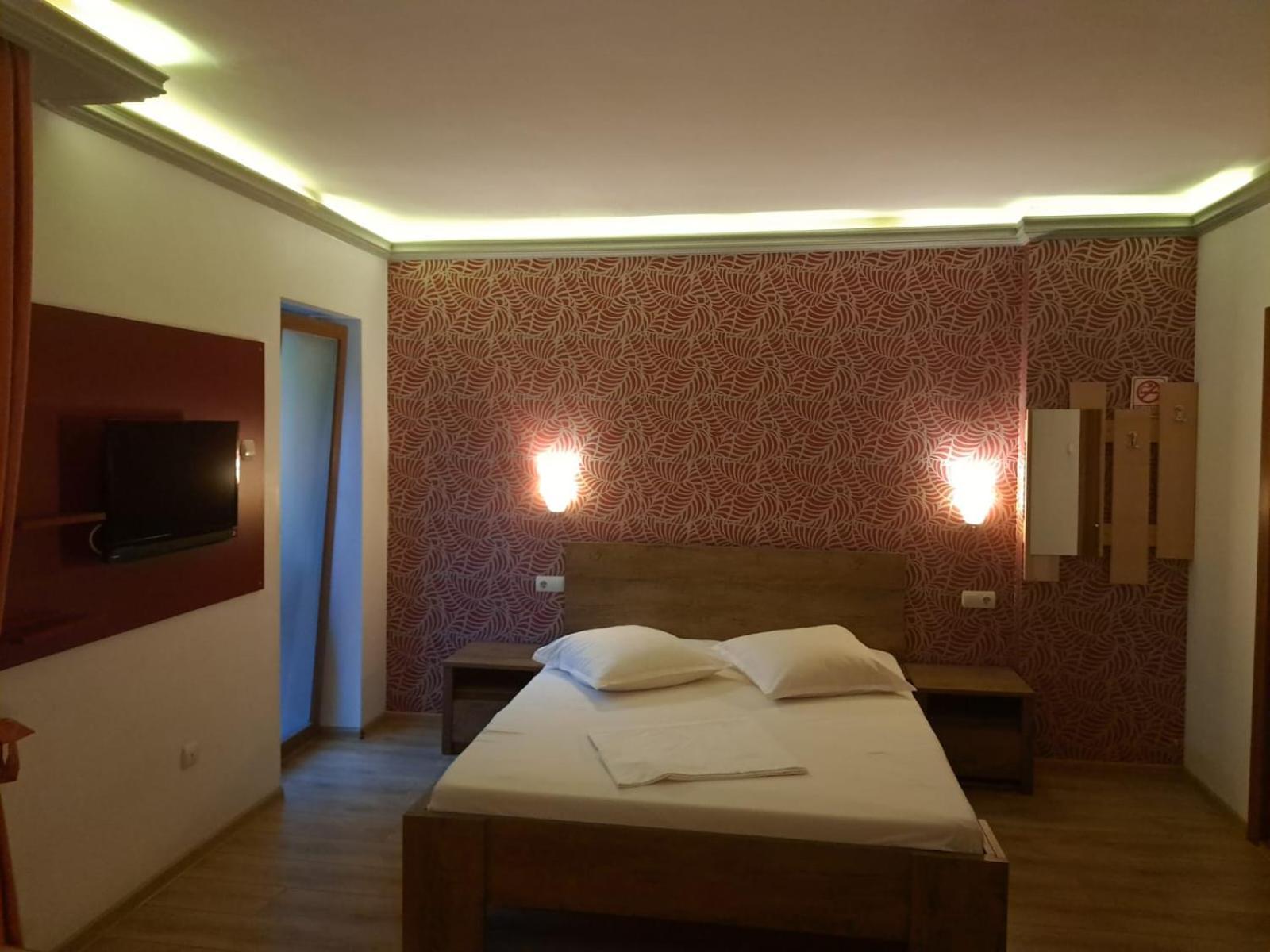 Guesthouse Magic Băile Herculane Exterior photo