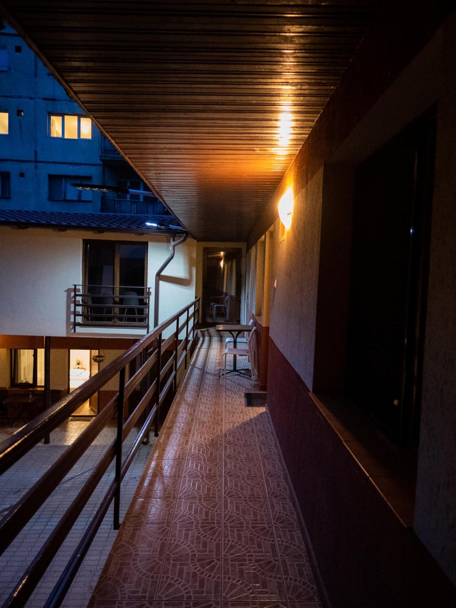 Guesthouse Magic Băile Herculane Exterior photo