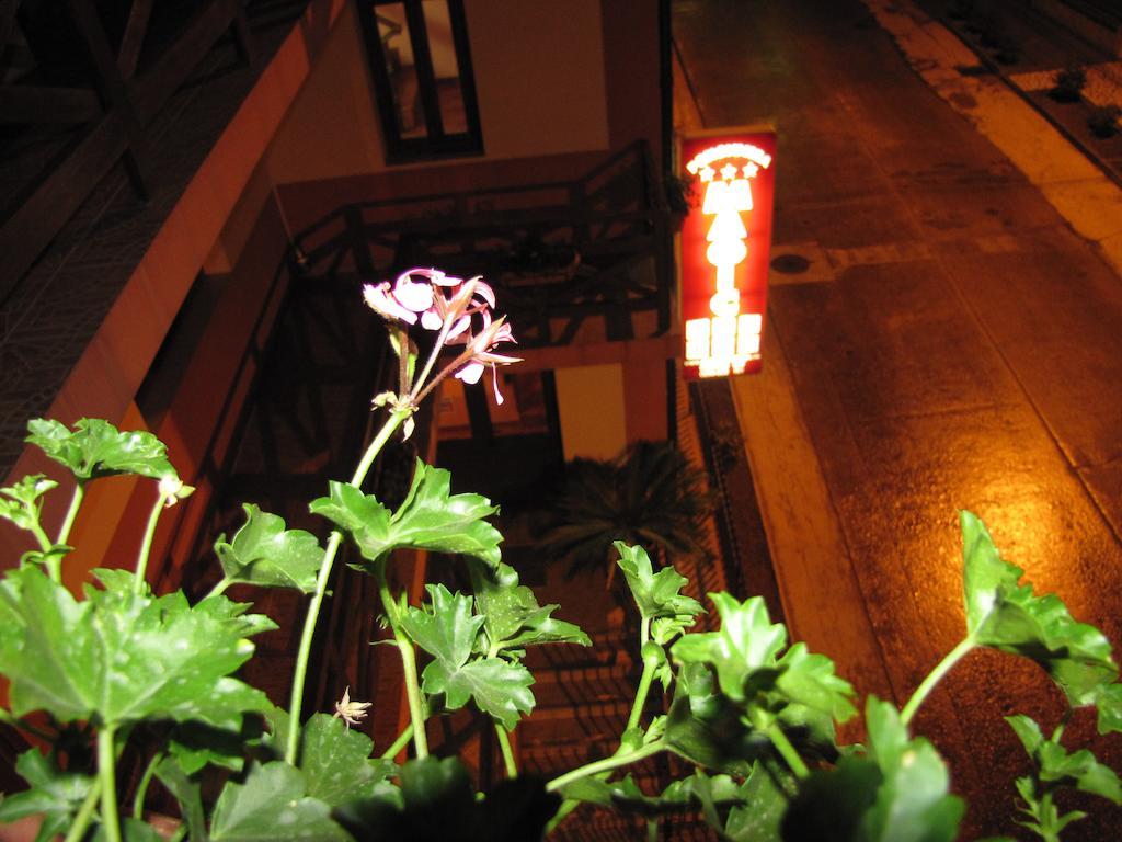 Guesthouse Magic Băile Herculane Exterior photo